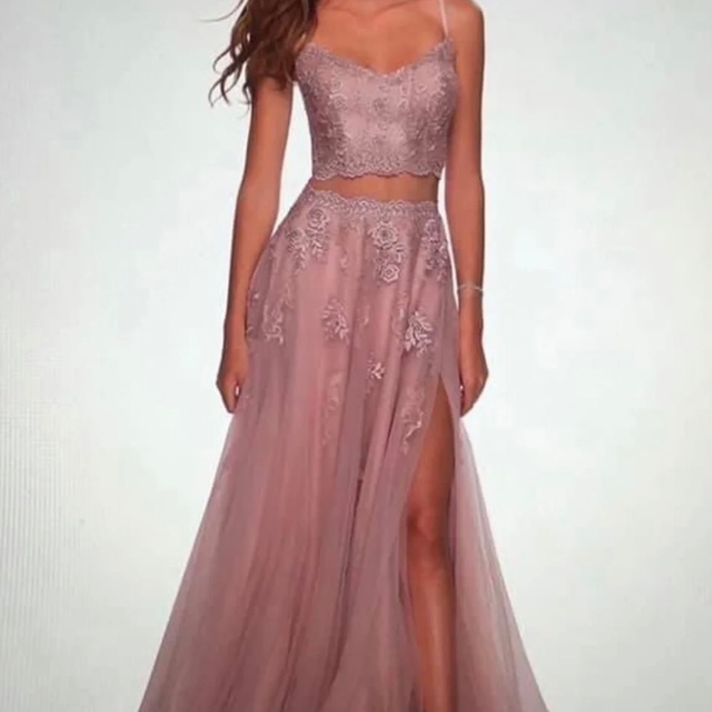 New La Femme size 6 prom dress gown
